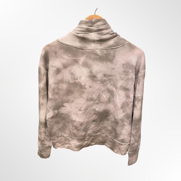 Flying Colors Ohio State Buckeyes Maddie Tie Dye Pullover Sweatshirt NWT Size XS - Picture 4 of 8